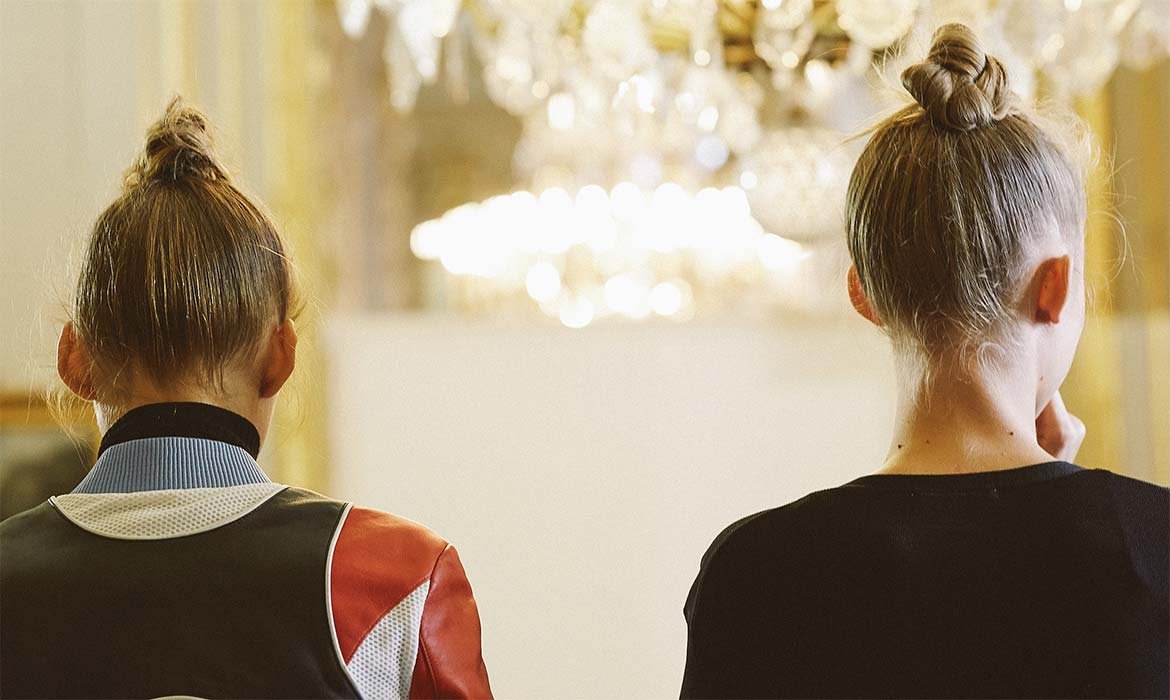 El Sérum Stop Frizz de Elvive Dream Long de L’Oréal Paris te ayudará a evitar el encrespamiento en tus peinados para el verano.